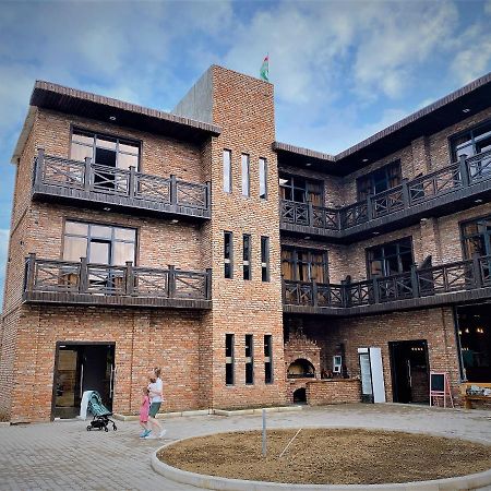 Gloriya Hotel Lidzava Εξωτερικό φωτογραφία