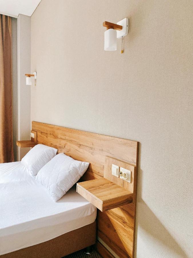 Gloriya Hotel Lidzava Εξωτερικό φωτογραφία