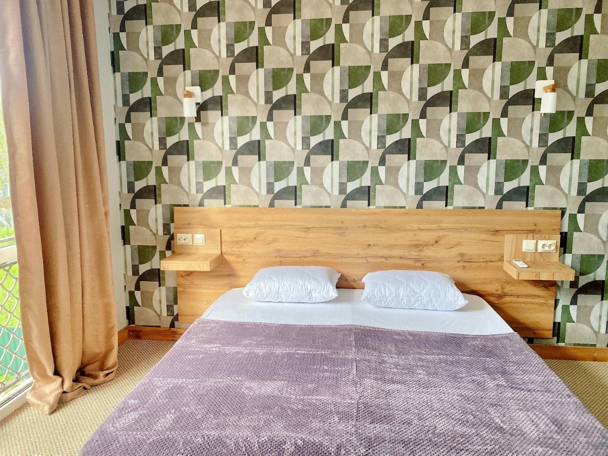 Gloriya Hotel Lidzava Εξωτερικό φωτογραφία